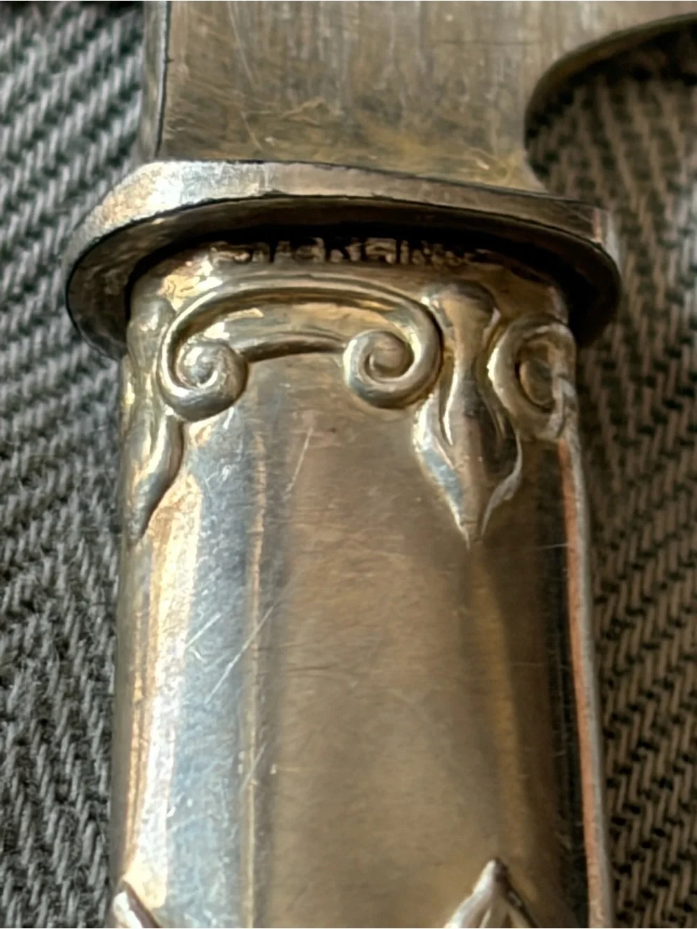 LF&C 6-Piece Nacre Handles w/Sterling Silver Collars And Stainless Knife Set